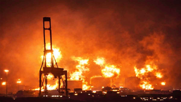 Vurulan enerji merkezlerinin küresel ekonomiye milyarlarca dolarlık faturası olacağı konuşuluyor.